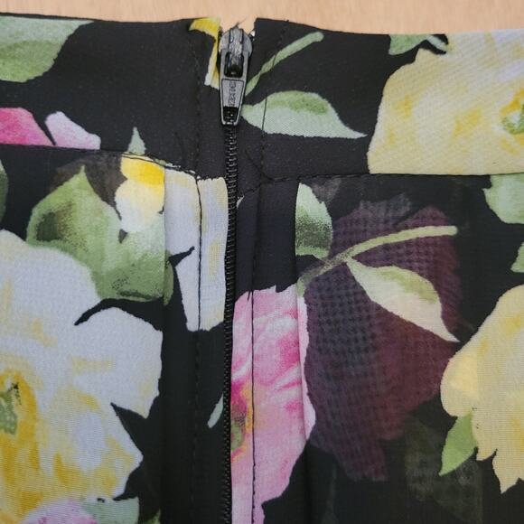 B. DARLIN Pleated Black & Pink & Yellow Floral Lined Twee Mini Skirt - 3/4‎ - Picture 4 of 7